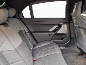 M760e M Performance