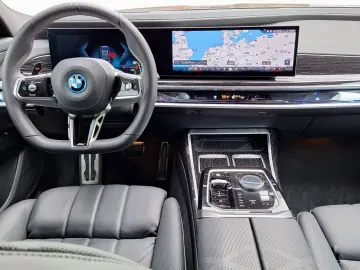 M760e M Performance