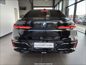 M760 e xDr. M Performance