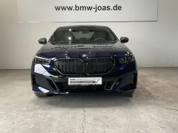 530e xDrive Limousine M