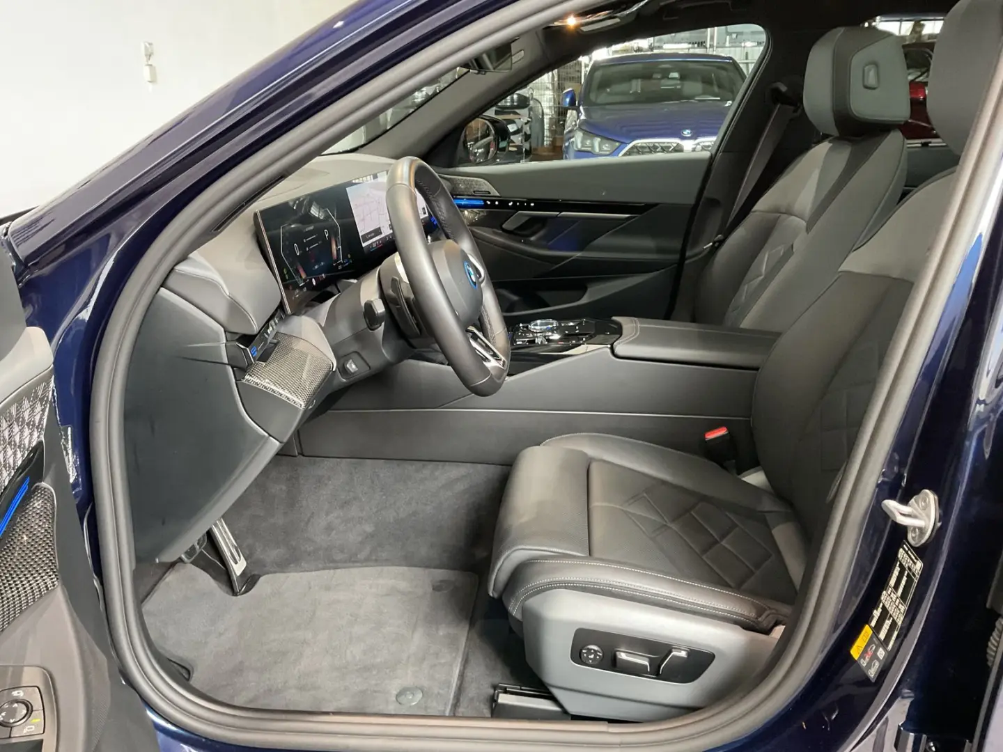530e xDrive Limousine M