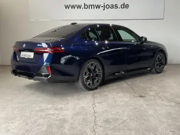 530e xDrive Limousine M