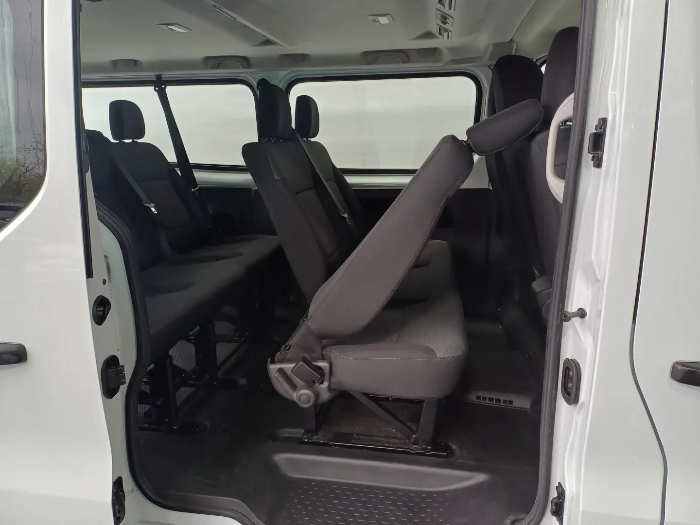 Renault Trafic Passenger Bus dCi 110