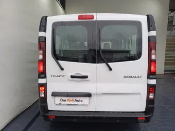Renault Trafic Passenger Bus dCi 110