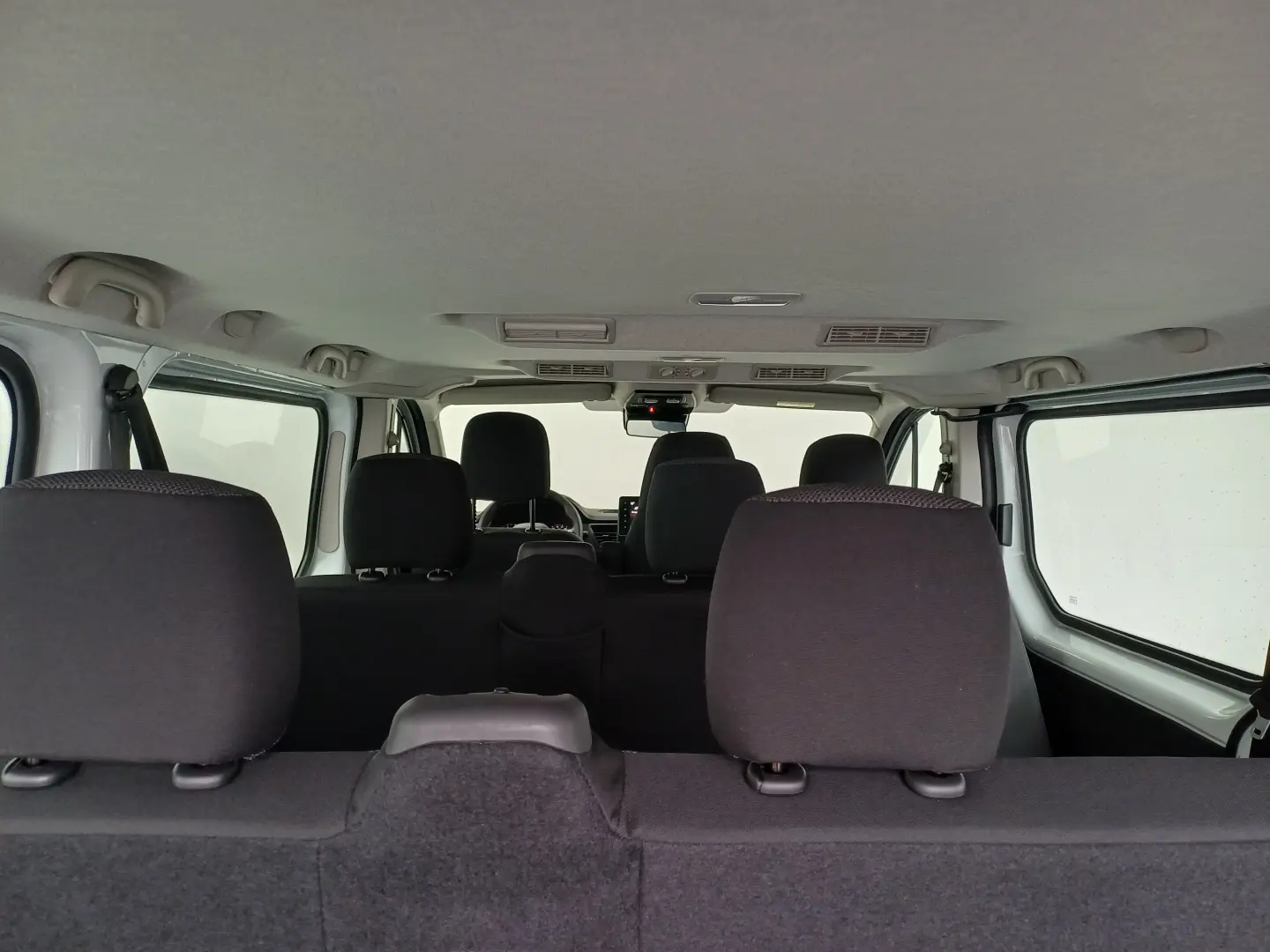 Renault Trafic Passenger Bus dCi 110