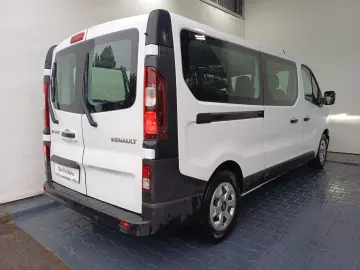 Renault Trafic Passenger Bus dCi 110
