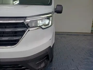 Renault Trafic Passenger Bus dCi 110