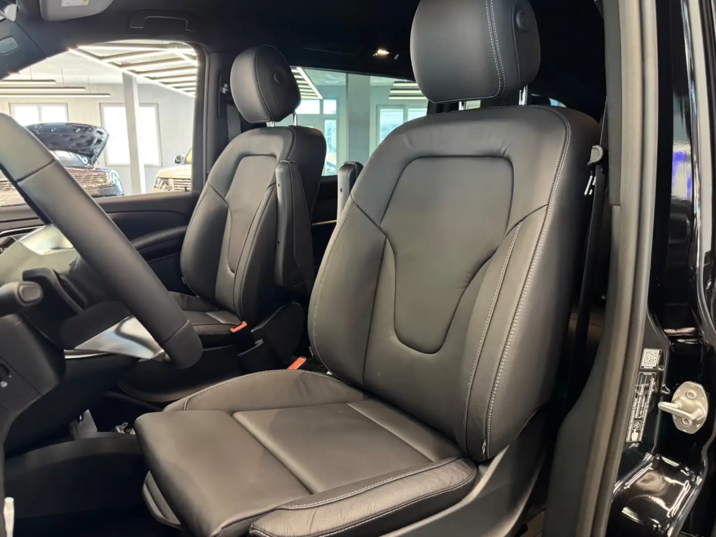 Mercedes-Benz V 300 Facelift Scaune de lux 2025 extra Long