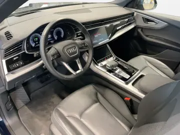 Q8 55 TFSI e quattro tiptronic