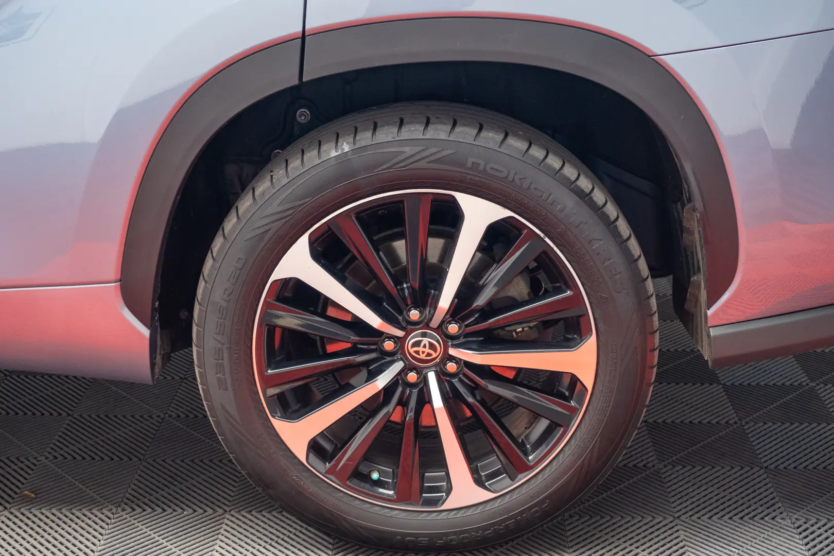 Toyota Highlander 7 locuri