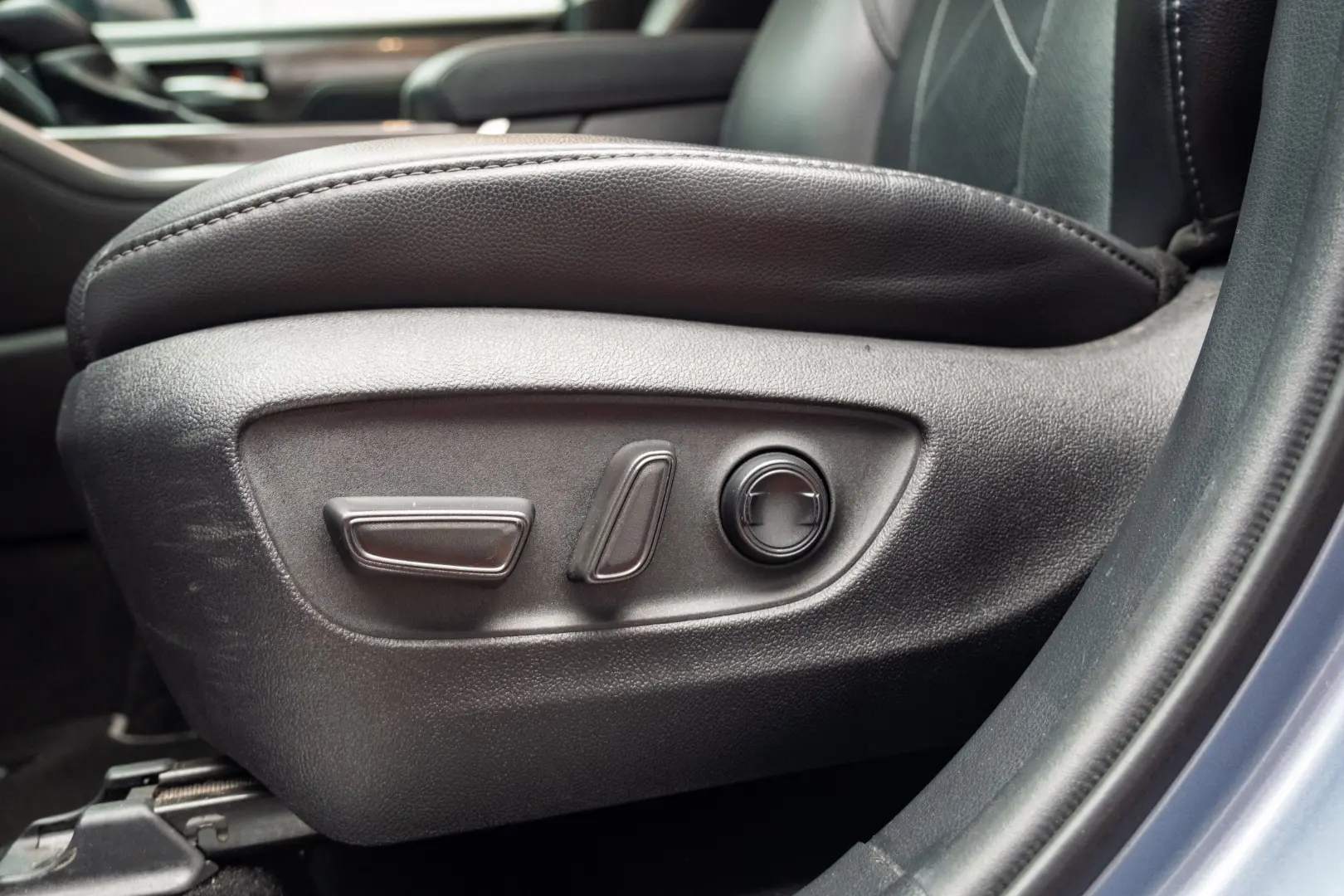 Toyota Highlander 7 locuri
