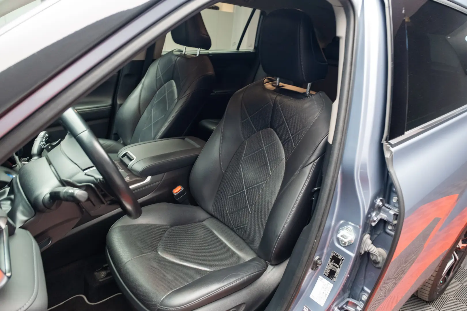 Toyota Highlander 7 locuri