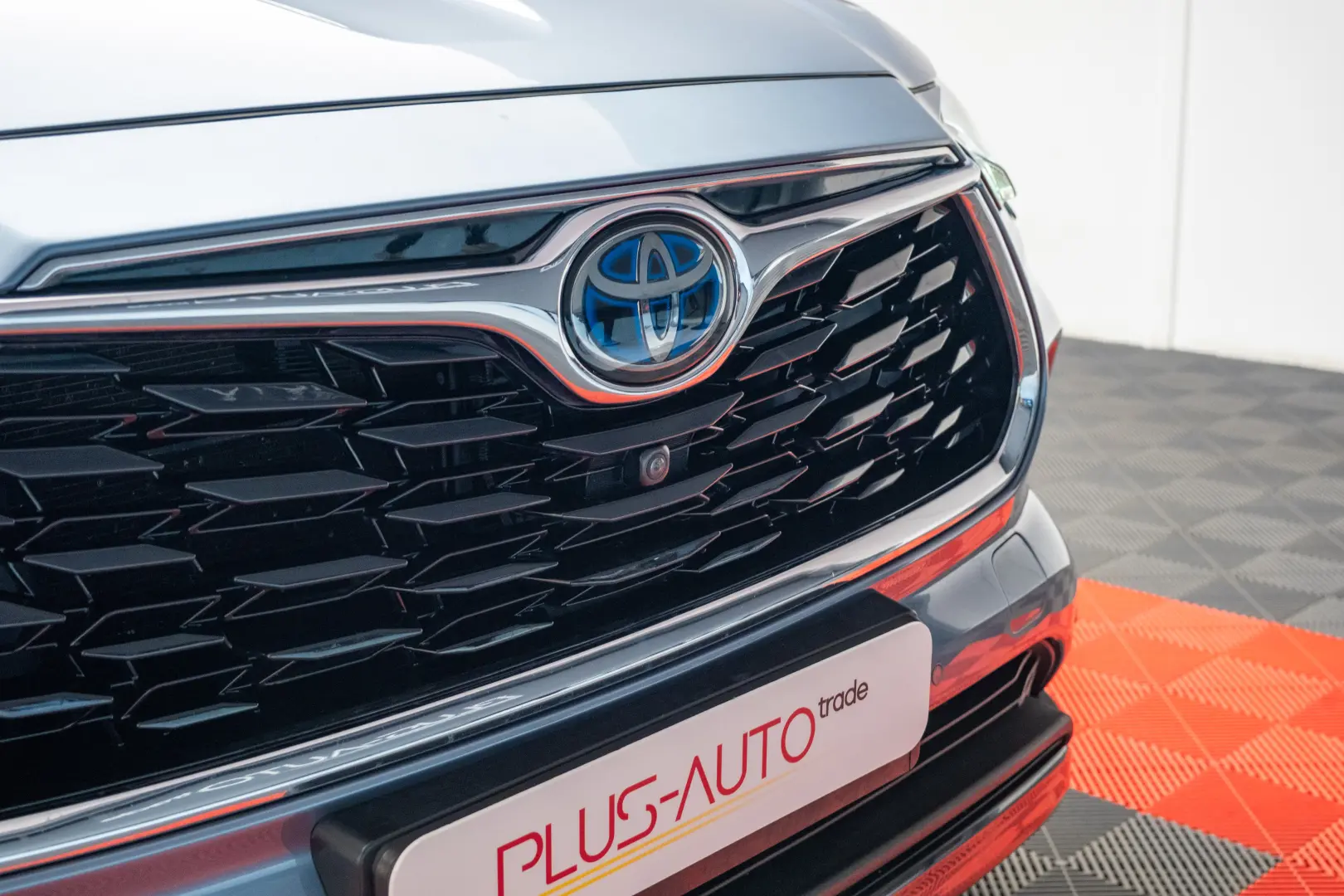 Toyota Highlander 7 locuri