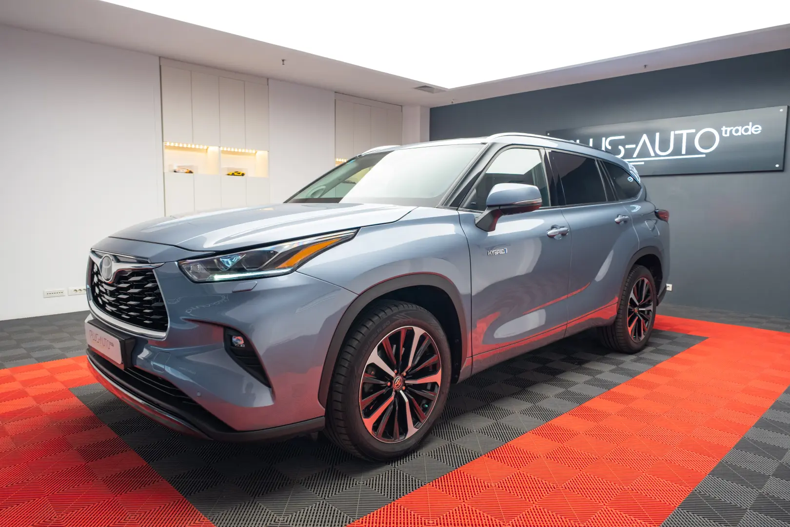 Toyota Highlander 7 locuri