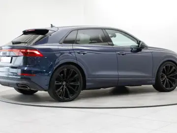 Q8 55 TFSIe quattro