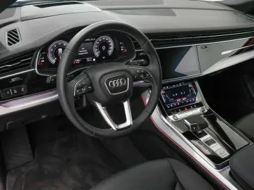 Q8 55 TFSIe quattro