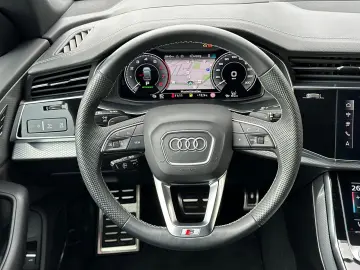 Q8 60 TFSIe
