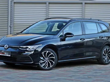 Volkswagen Golf VIII