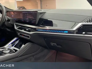 X6 M60i xDrive