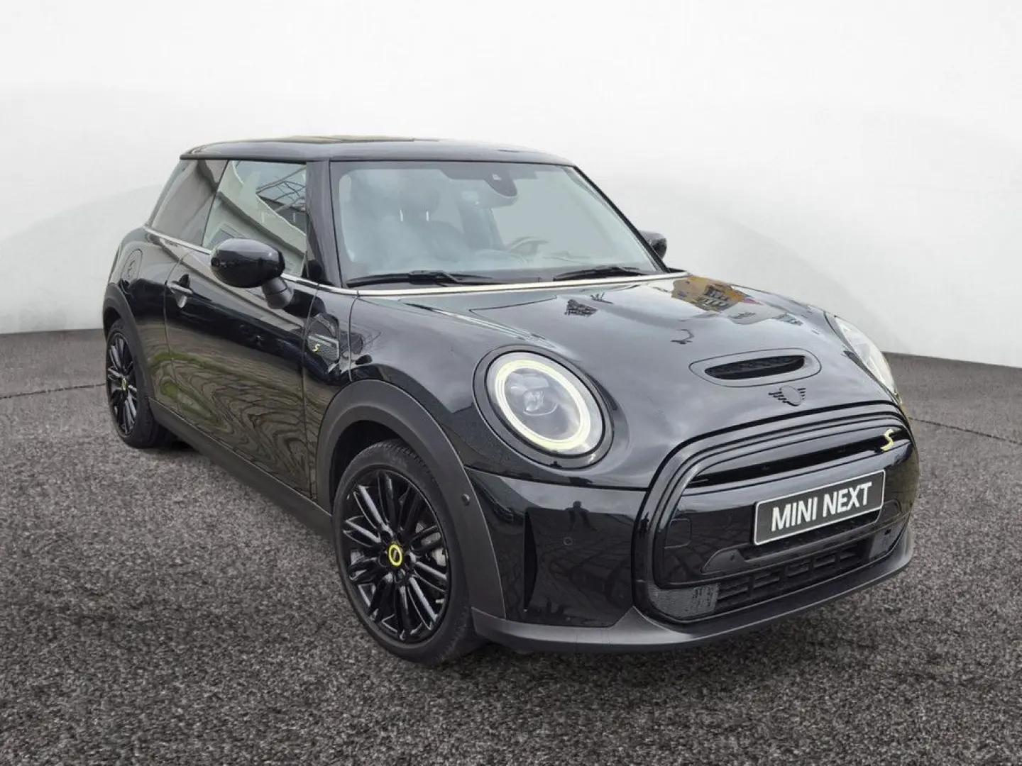 Cooper SE Classic Trim PANO HUD HK KAM
