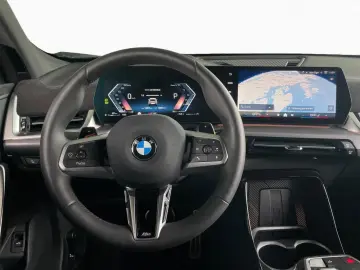 X2 xDrive20d M Sport
