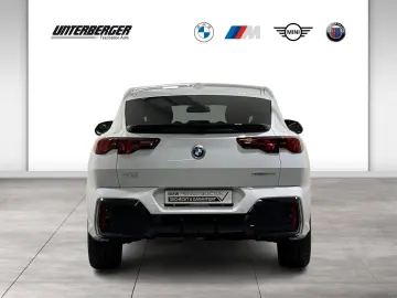 X2 xDrive20d M Sport