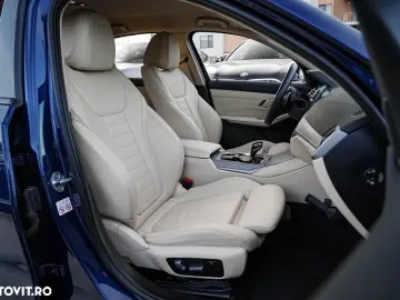 BMW Seria 3 330i Aut. Sport Line