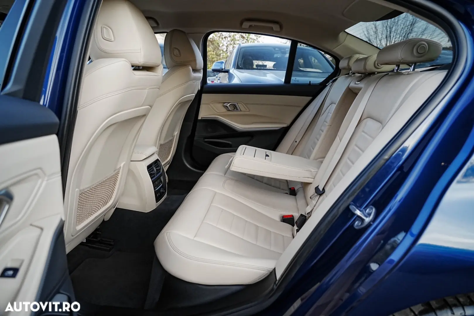 BMW Seria 3 330i Aut. Sport Line