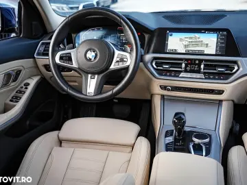 BMW Seria 3 330i Aut. Sport Line