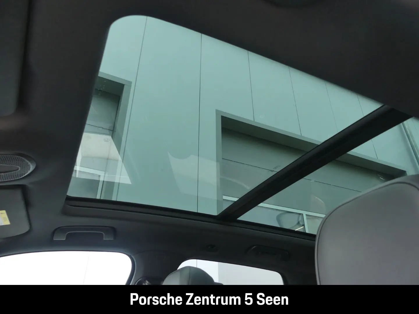 Cayenne E-Hybrid PassengerDisplay Ventilation 360