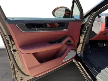 Cayenne S E-Hybrid Burmester PassengerDisplay SoftClose 360