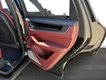 Cayenne S E-Hybrid Burmester PassengerDisplay SoftClose 360