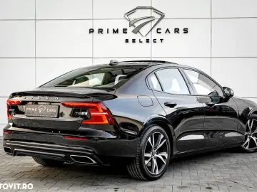 Volvo S60 T8 Recharge AWD Polestar Engineered