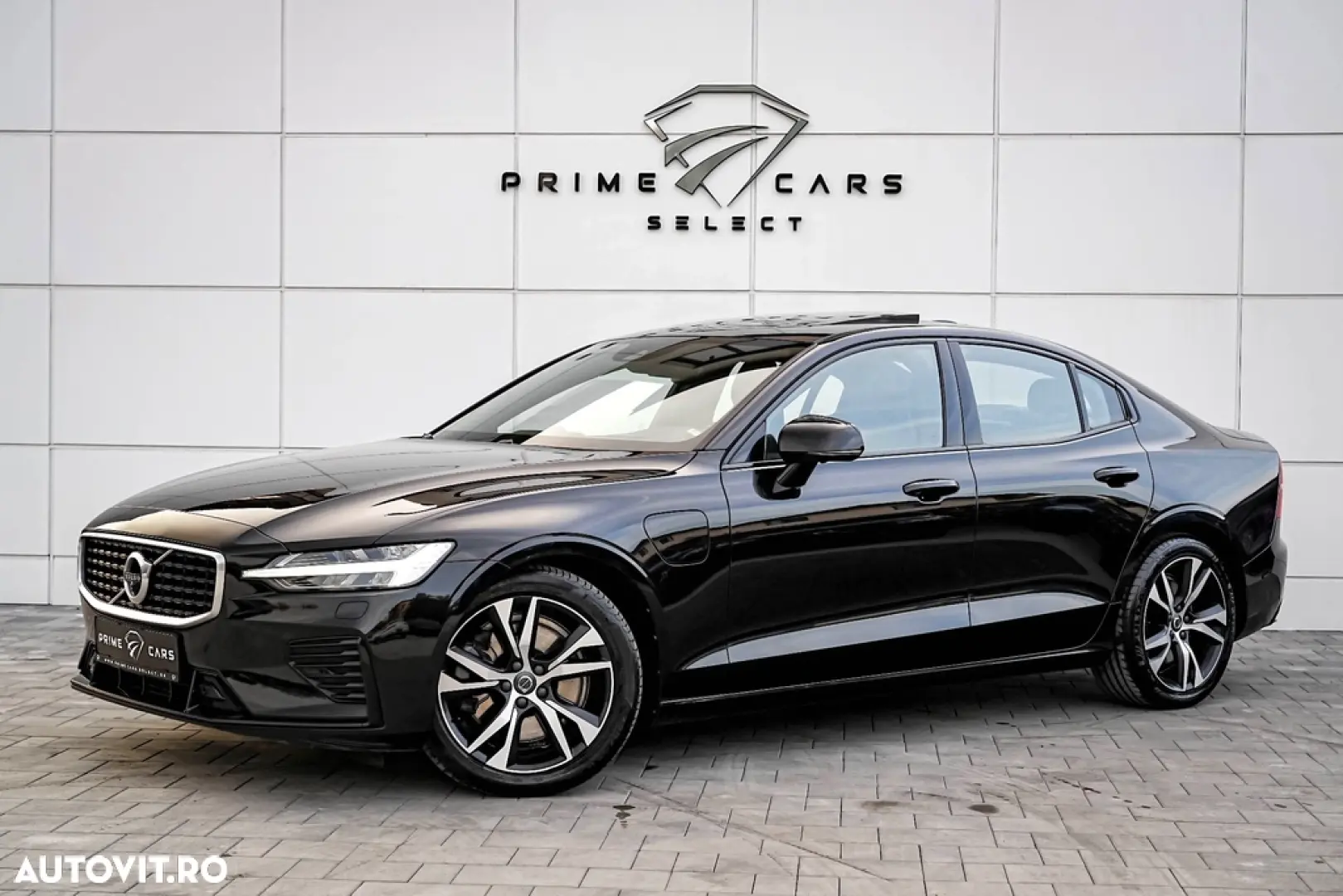 Volvo S60 T8 Recharge AWD Polestar Engineered
