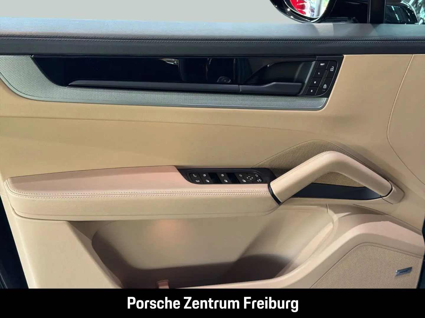 Cayenne E-Hybrid Coupe InnoDrive SoftClose PassDisplay