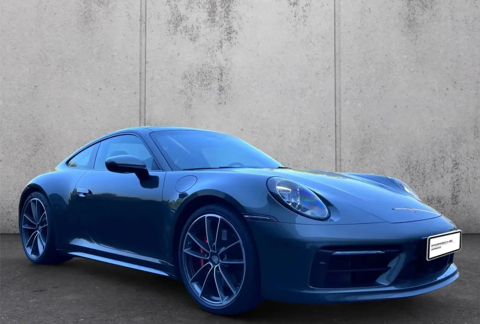 992 911 Carrera 4S Hinterachslenkung InnoDrive