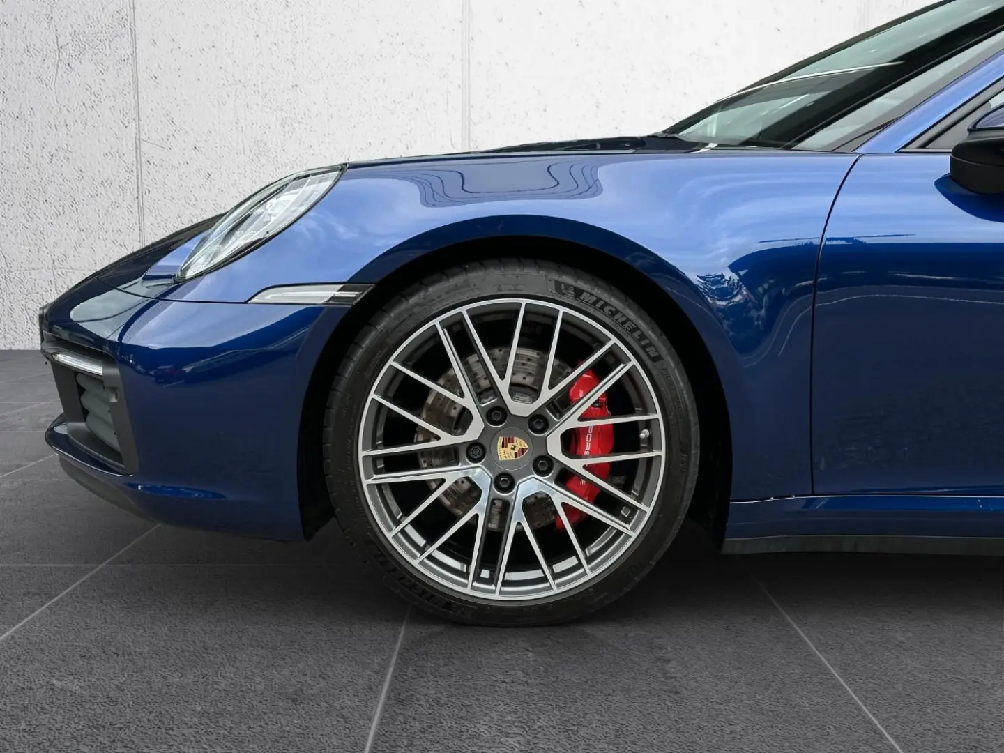 992 911 Carrera 4S Lift Matrix BOSE InnoDrive