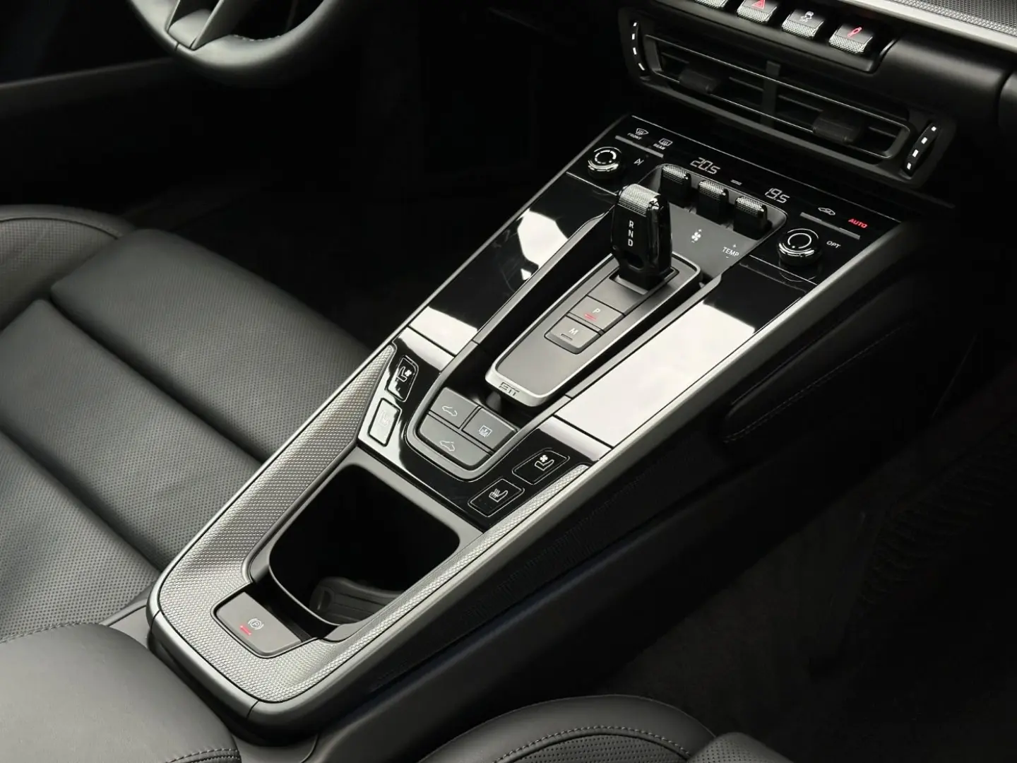 992 911 Carrera 4S Lift Matrix BOSE InnoDrive