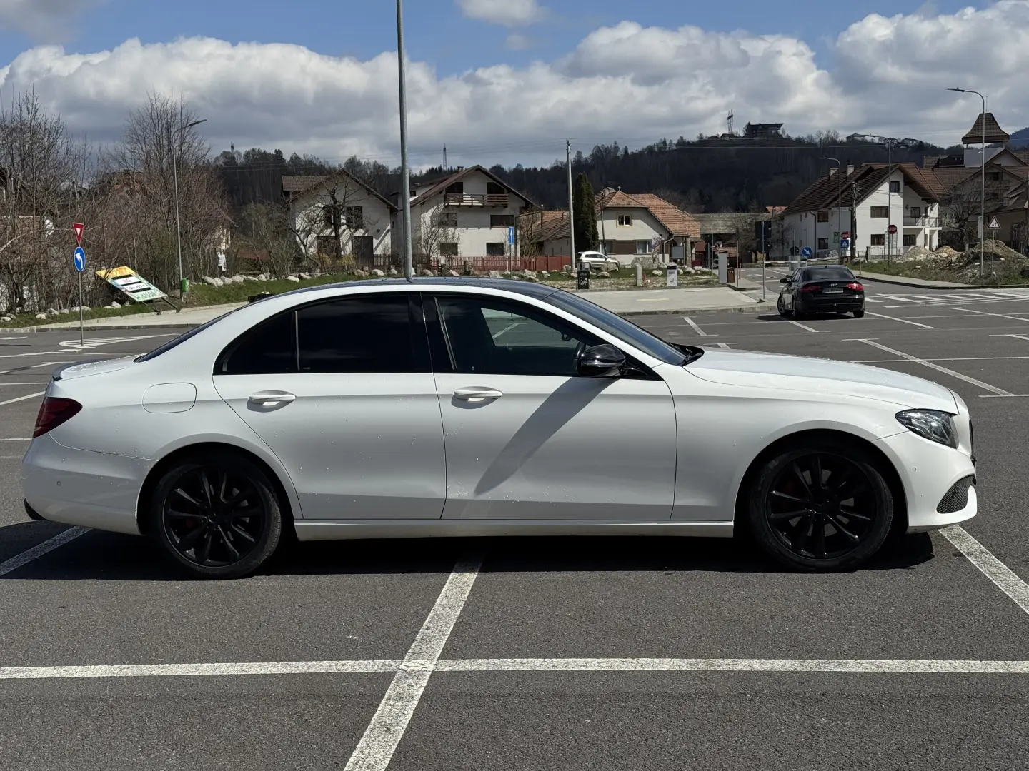 Mercedes-Benz E 220