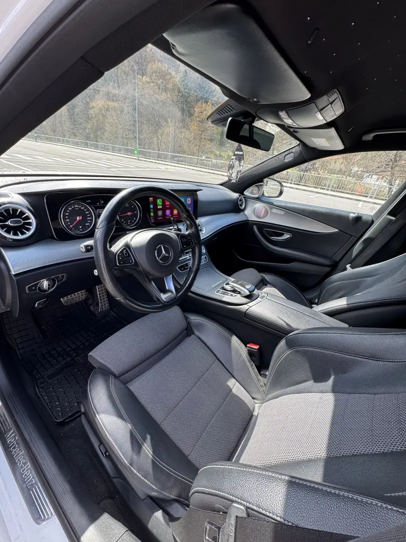 Mercedes-Benz E 220