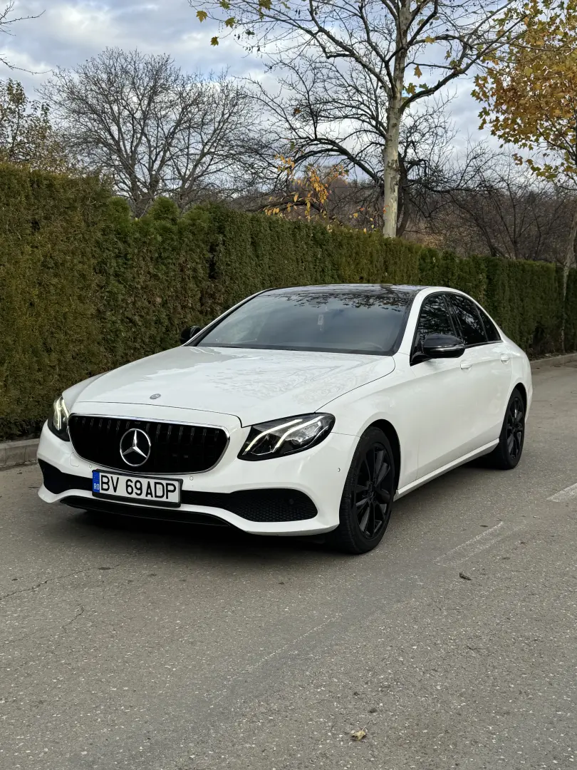Mercedes-Benz E 220