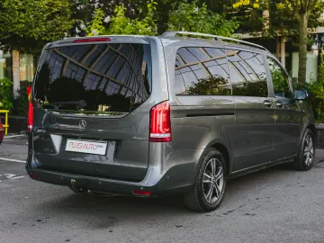 Mercedes-Benz V300