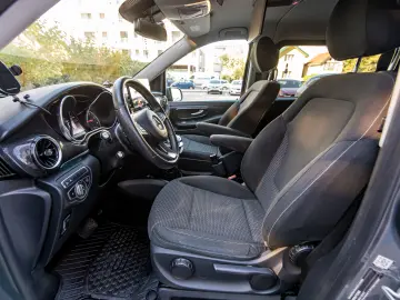 Mercedes-Benz V300