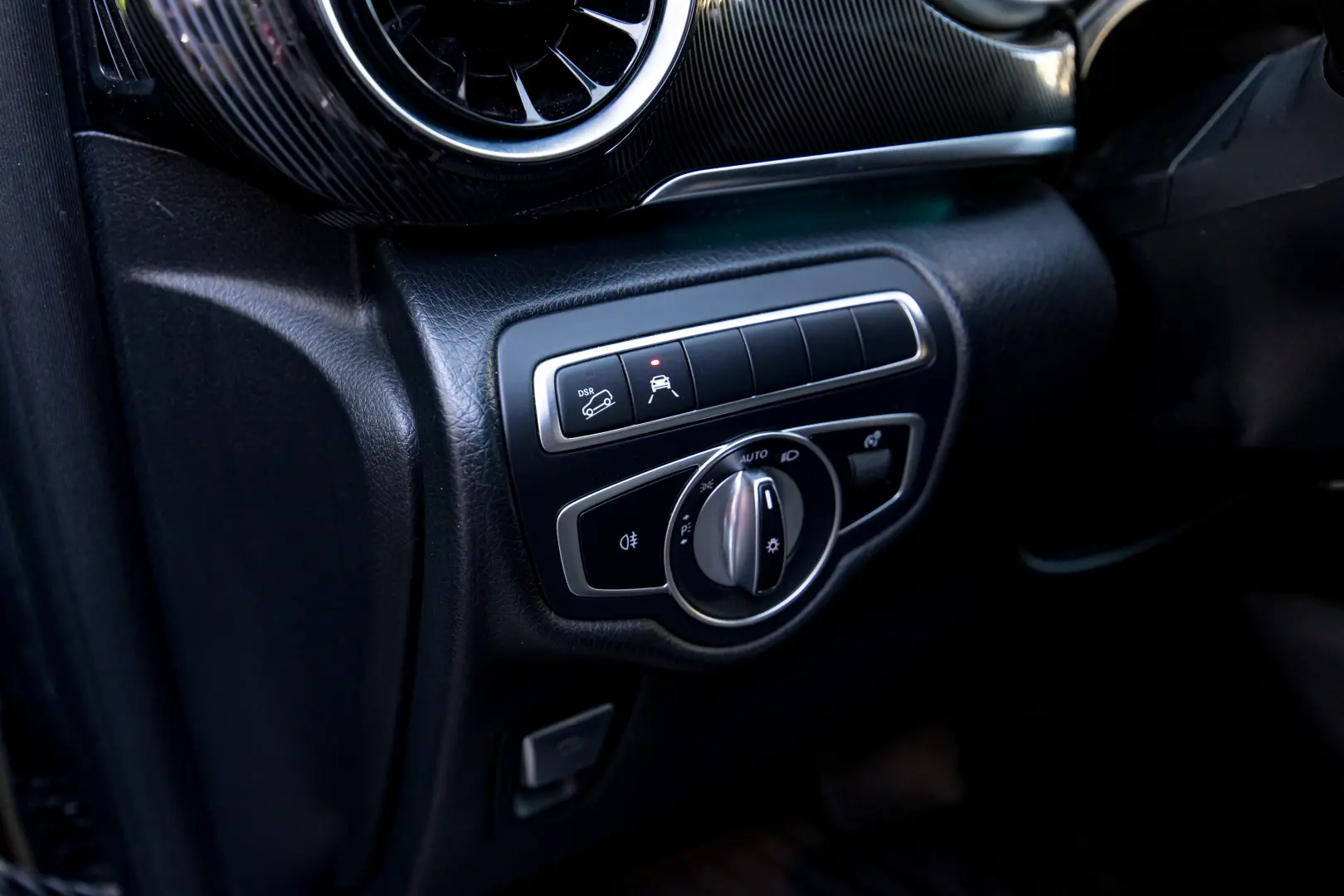 Mercedes-Benz V300