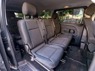 Mercedes-Benz V300