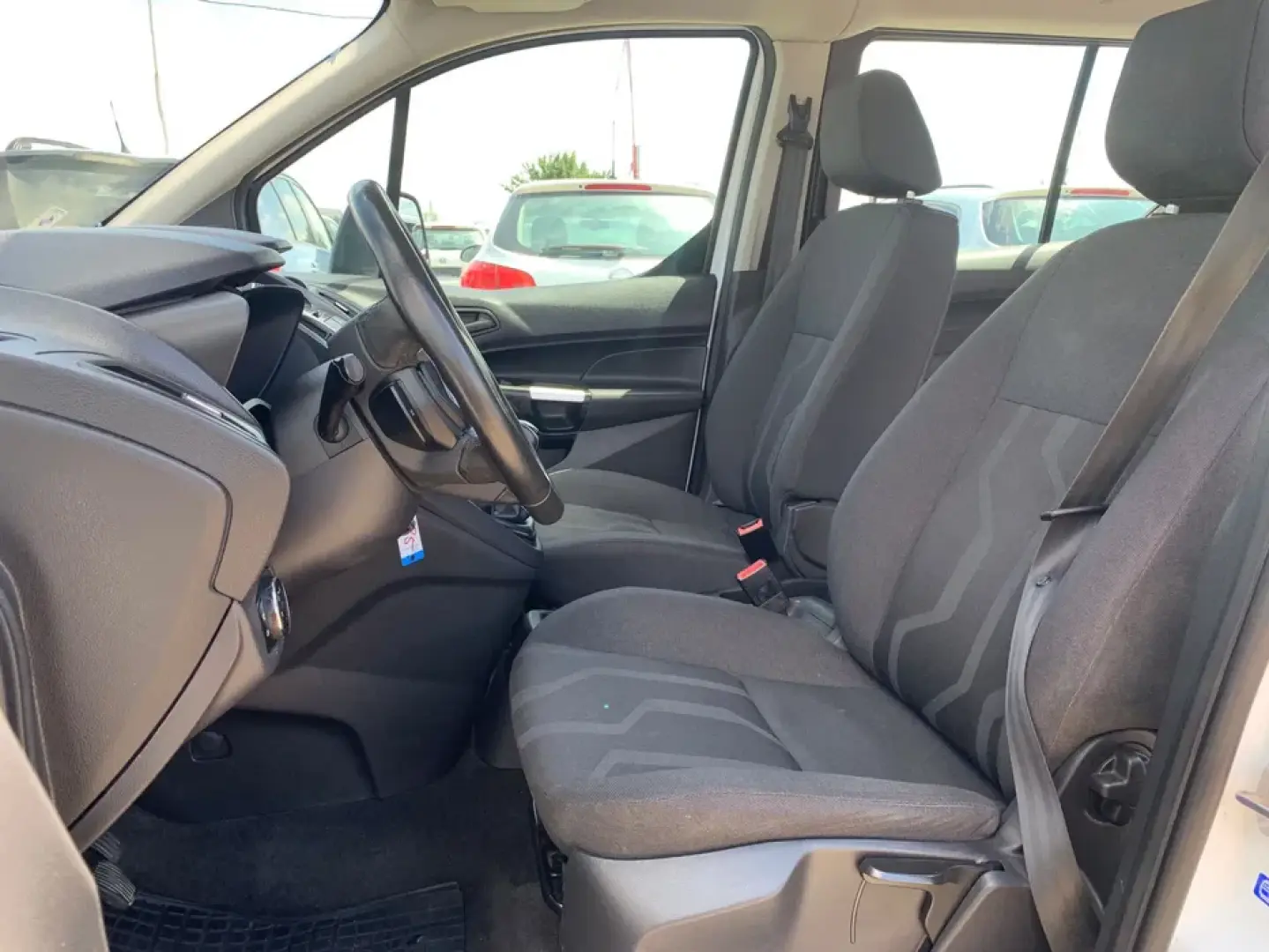 Ford Grand Turneo Connect Trend 1.5TDCI L2   04.2018   102CP