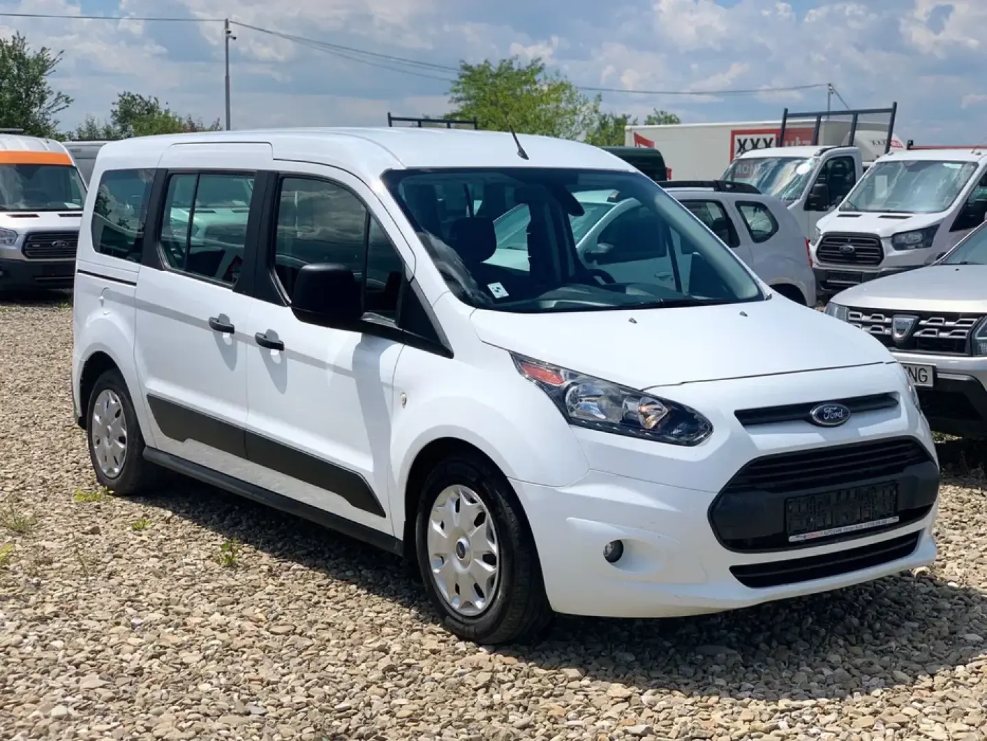 Ford Grand Turneo Connect Trend 1.5TDCI L2   04.2018   102CP