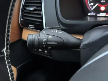 VOLVO XC90 T8 AWD Plug In Hybrid Twin Engine Inscription