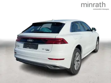 Q8 55 3.0 TFSI e quattro PANO HUD DAB APP LM19