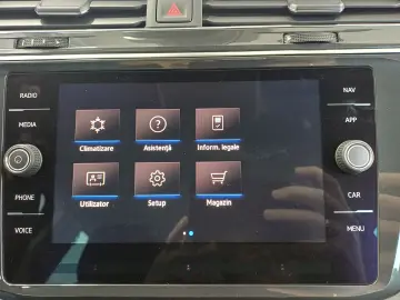 VW Tiguan Noul Tiguan Elegance 2 0 TSI DSG 4Mot